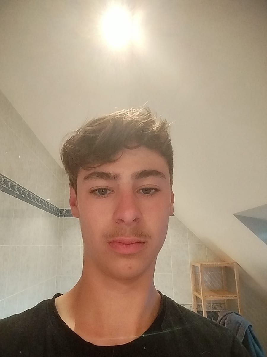 Profil von Milad