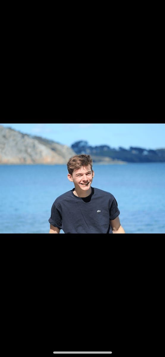 Profil von Andris