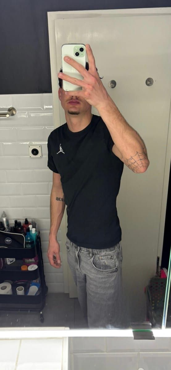 Profil von Heli